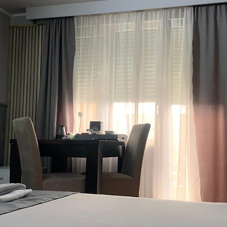 פודגוריצה Apartman Daca מראה חיצוני תמונה
